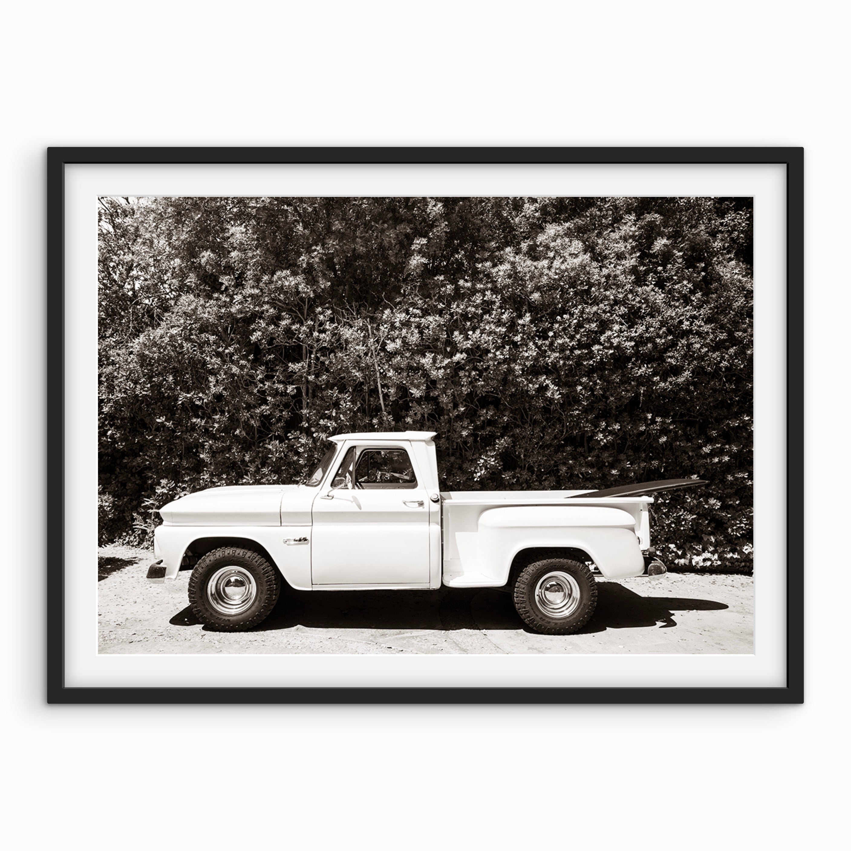 Classic White Pickup